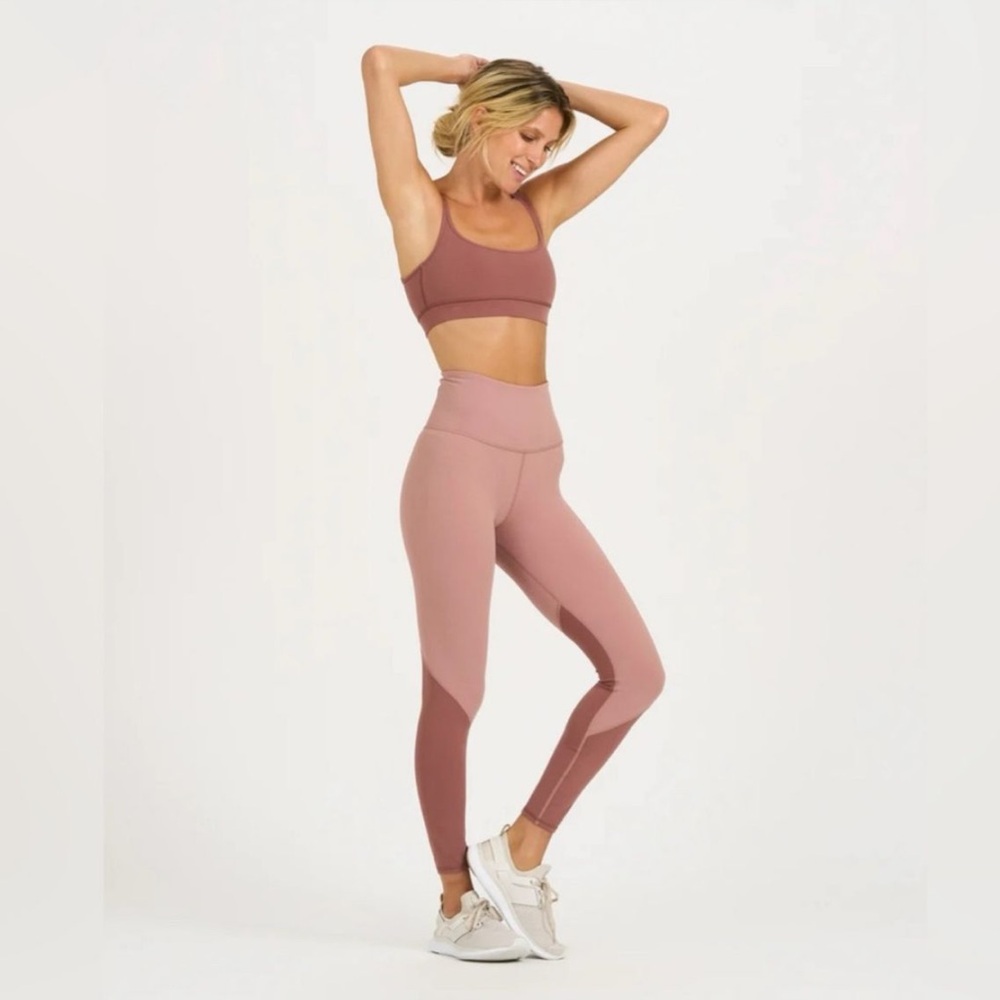 Vuori Women’s CB Studio Legging Color Block Terracotta Pink